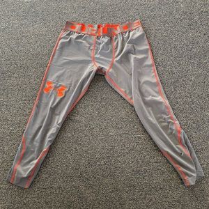 Men’s Under Armour Leggings (Size XL)